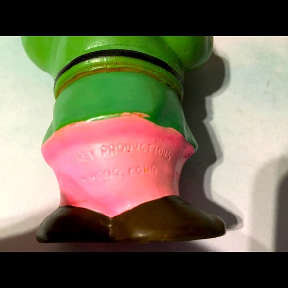 DISNEY RETRO Snow White And Seven Dwarfs SqueakToy - Picture 14 of 14